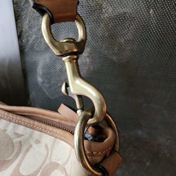 COACH Vintage D1093-F15667 Chelsea Optic C Tan/Brown Hobo Bag - Picture 6 of 16